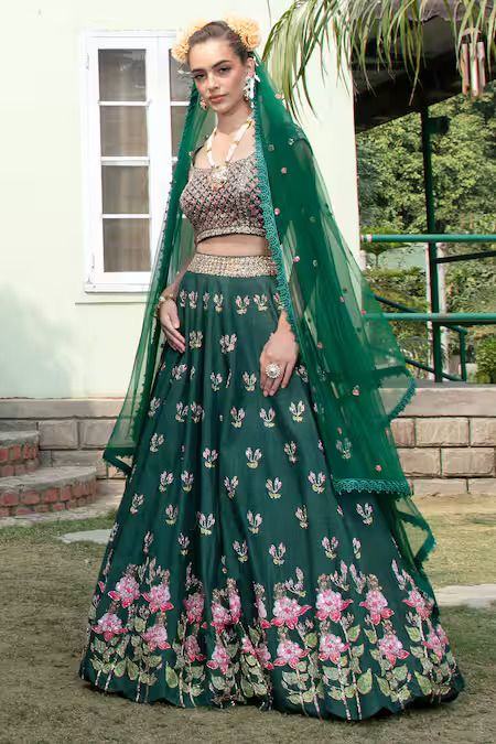 Lehengas Set