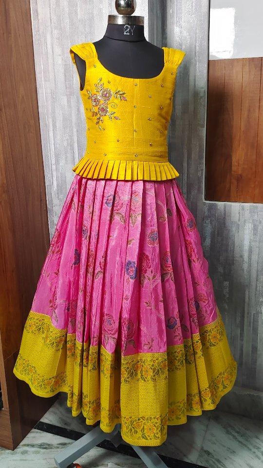 Varnika Boutique
