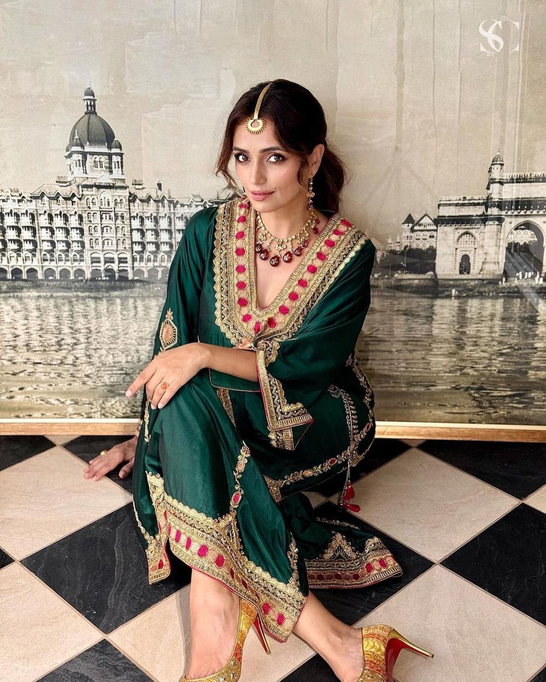 Sureena Chowdhri