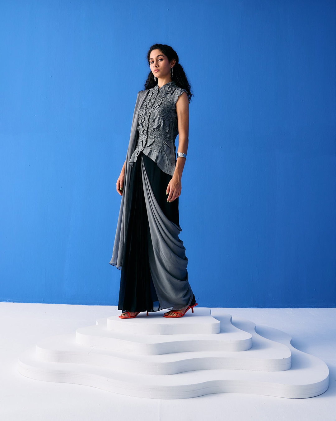 Grey Crinkled Top paired with Black & Grey saree